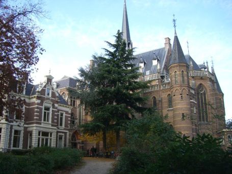 Gemeinde Berg en Dal NL : Ortschaft Beek, ehemaliges Kloster De Refter